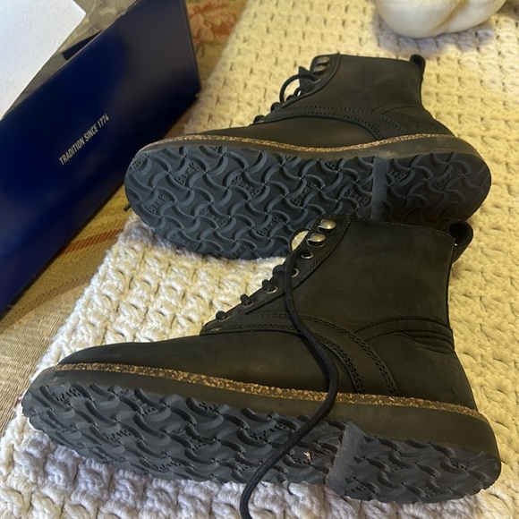 Birkenstock Bryson Shearling Black Boots - Picture 2 of 5